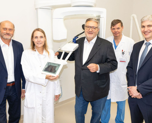 Klinik Hietzing - Eröffnung Pavillion 21 - Gruppenfoto