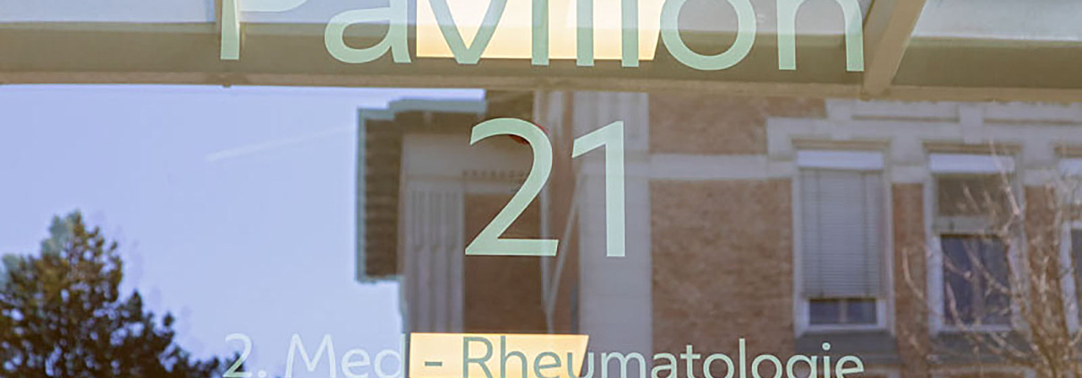 Klinik Hietzing - Pavillon 21 Türschild